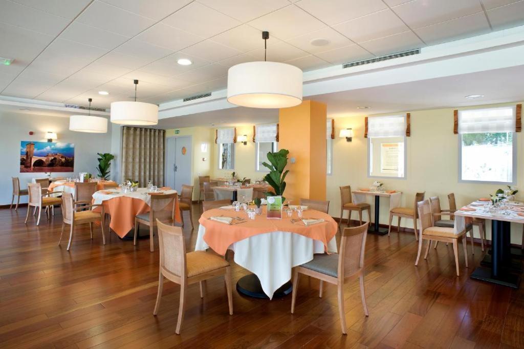 Aparthotel Domitys Les Cles D'Or Orthez Exterior foto