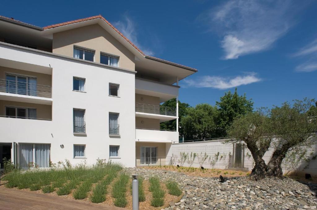 Aparthotel Domitys Les Cles D'Or Orthez Exterior foto